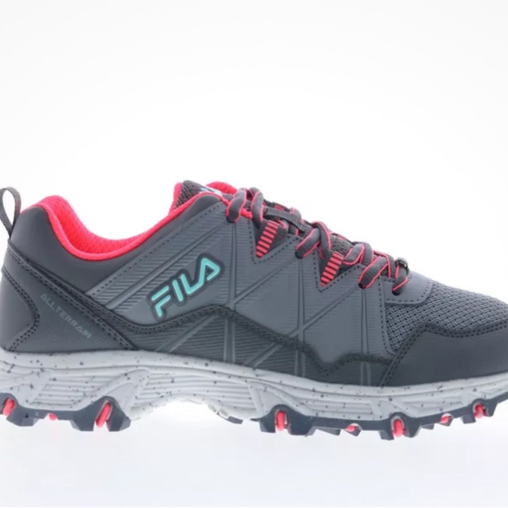 FILA WOMEN athletic sneakers shoes size 9 used